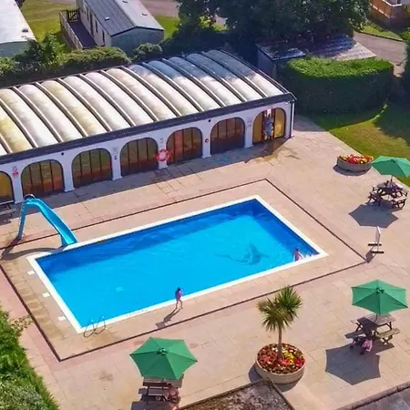 White Rose Country Holiday park *