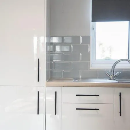 White Rose Country Aldeamento Turístico *