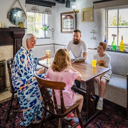 Aldeamento Turístico White Rose Country Thormanby